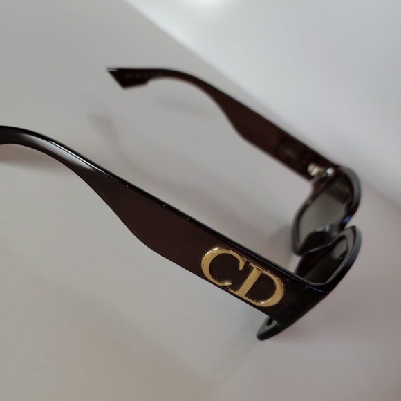 Christian Dior Sunglasses, Brown / Tortoise - Designer | Authenticity Guaranteed - Picture 3 of 12